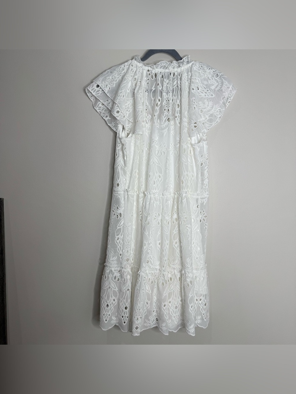 Generation Love White Eyelet Flutter Sleeve Tiered Boho Bridal Mini Dress Medium - Picture 10 of 10